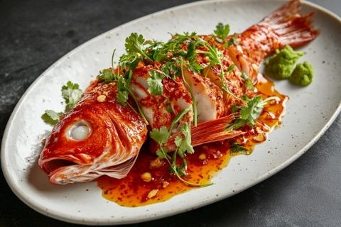 品味湖南美食：剁椒魚頭、口味蝦與地道小吃的誘人風情