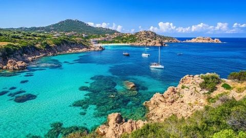 探索撒丁島:從天堂般的風(fēng)光到地道體驗(yàn)