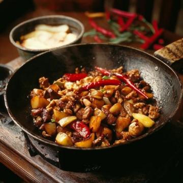 低脂高蛋白:適合晚上吃的雞肉杏鮑菇青椒炒