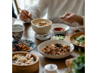 探索閩南美食文化：燒肉粽、面線糊、蚵仔煎等特色佳肴一網打盡